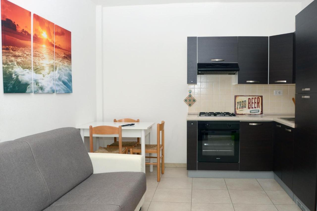 Appartamenti Fronte Mare Siniscola Bagian luar foto